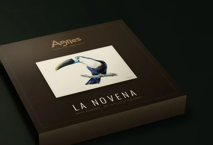 La Novena · caja